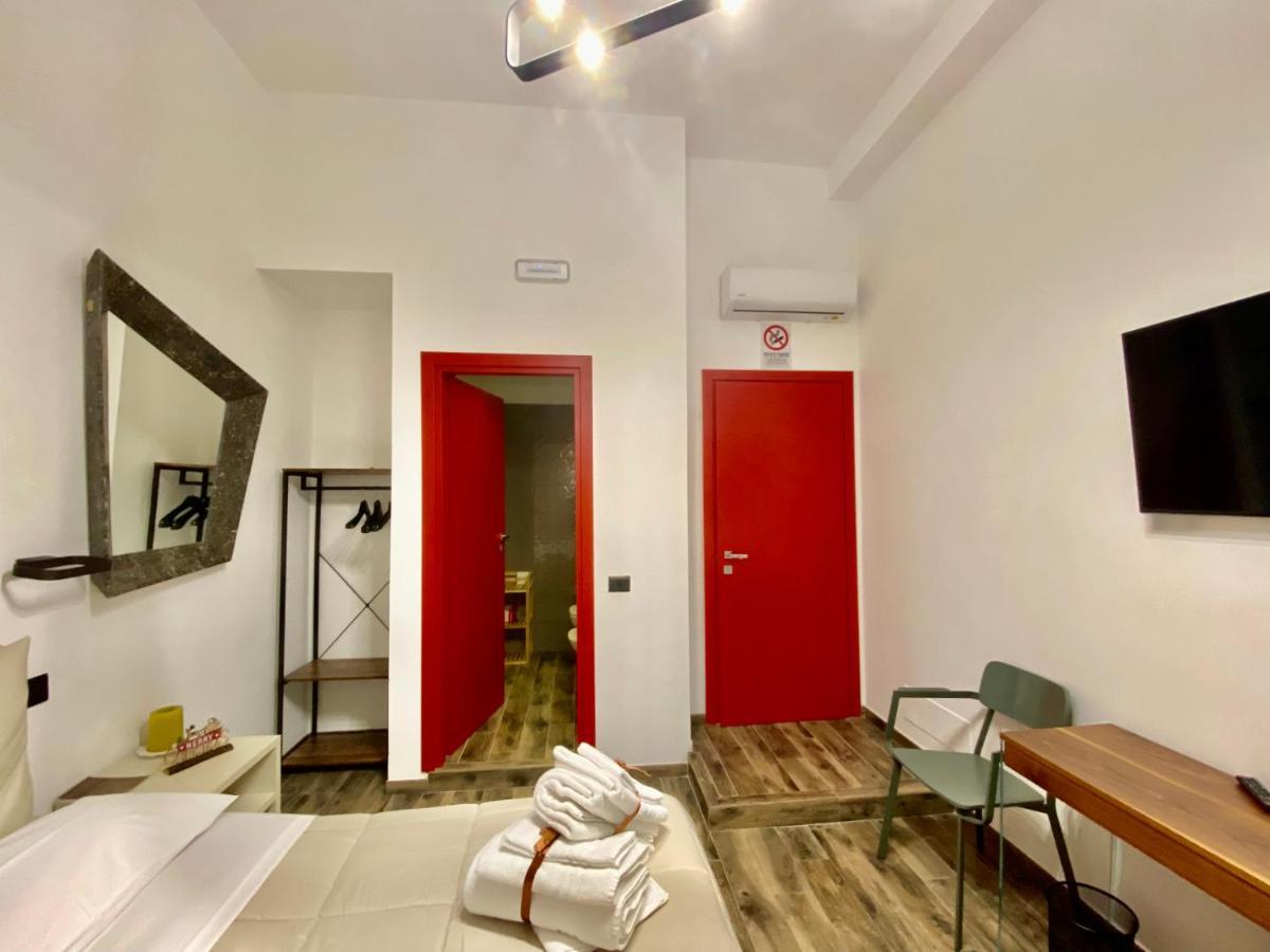Holiday Guesthouse Salerno Exterior foto