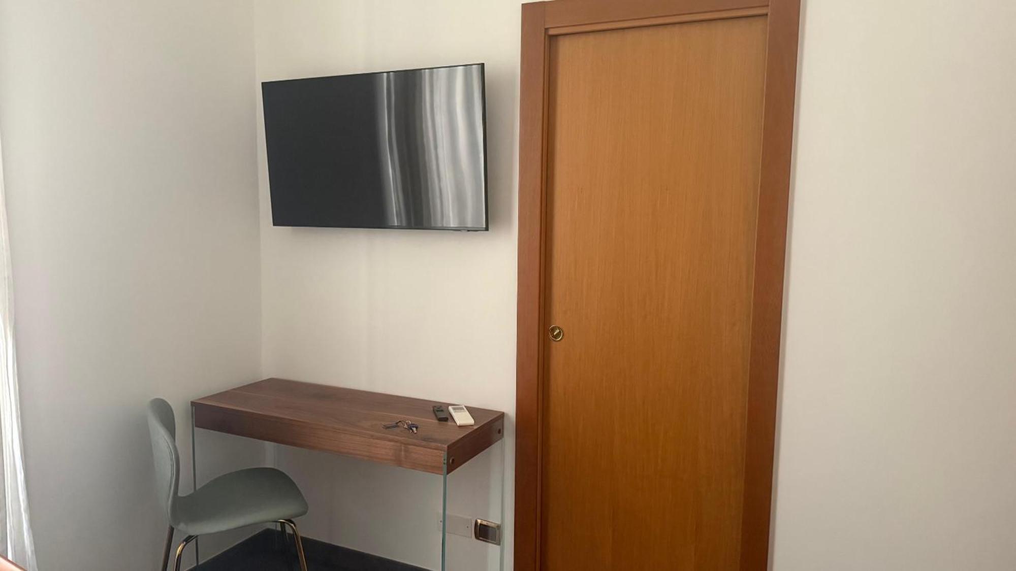 Holiday Guesthouse Salerno Exterior foto