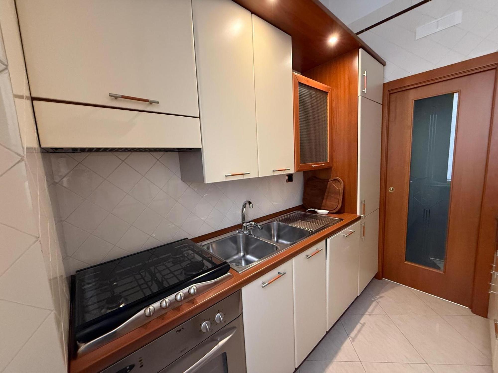 Holiday Guesthouse Salerno Exterior foto